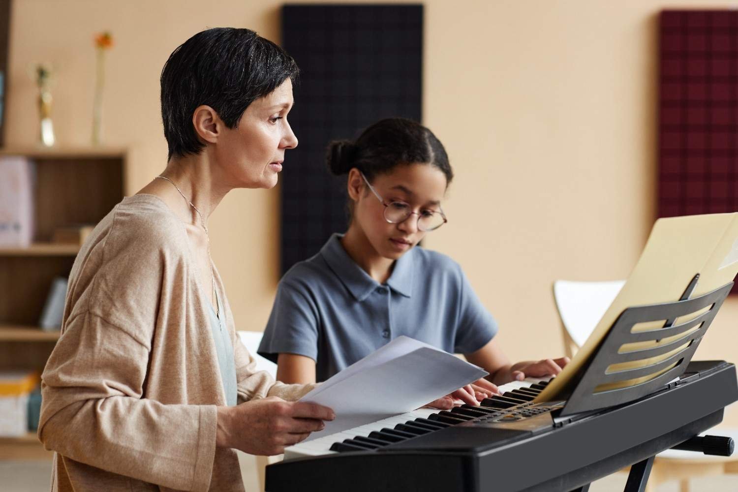 How Should Beginners Practice Piano Every Day?